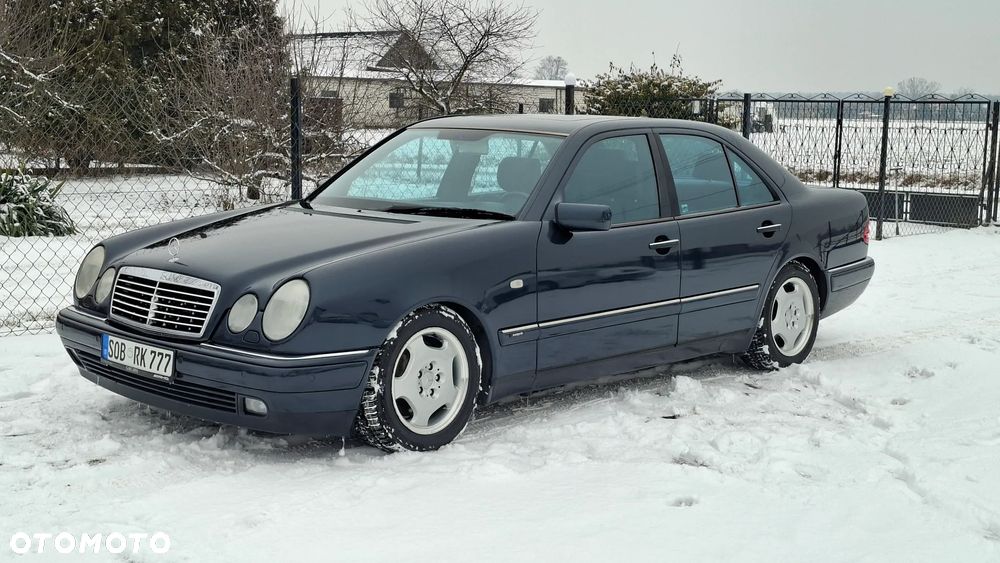 Mercedes-Benz Klasa E 430 Avantgarde - 34