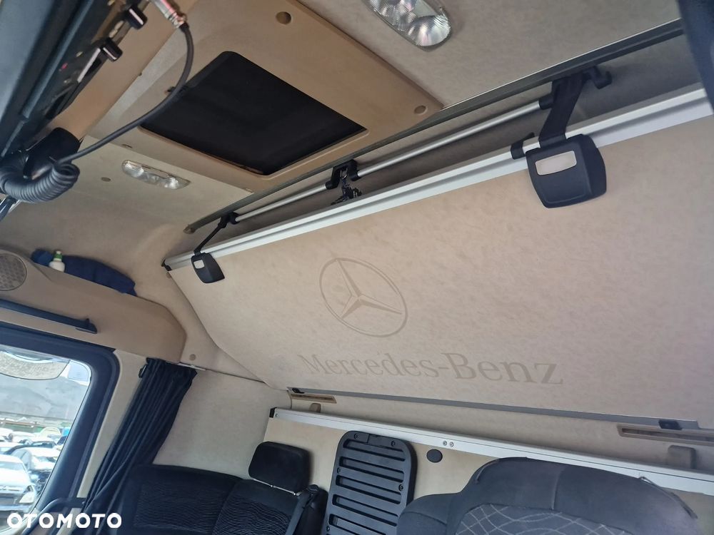 Mercedes-Benz Actros 2542 LAWETA POMOC DROGOWA NAJAZD HYDRAULICZNY 3-OSIE 6x2 KLIMA AC - 32