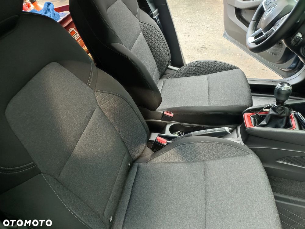 Renault Clio 0.9 TCe Limited - 33