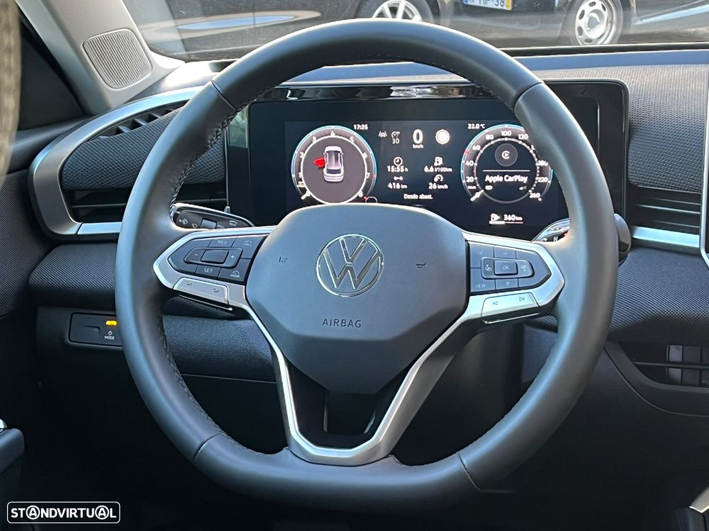 VW T-Roc 1.5 eTSI Trend DSG - 17