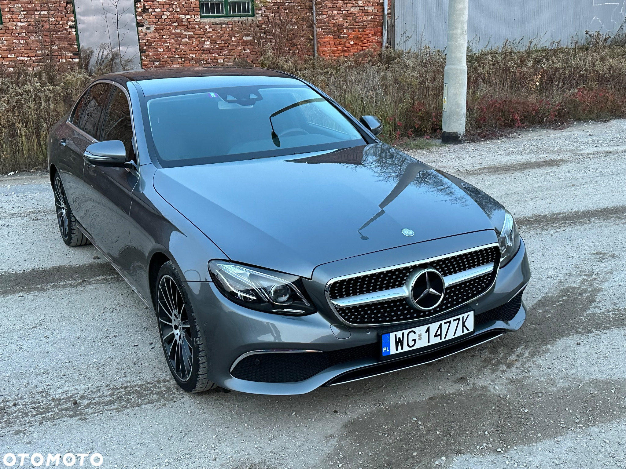 Mercedes-Benz Klasa E 220 d 4Matic T 9G-TRONIC Avantgarde - 14