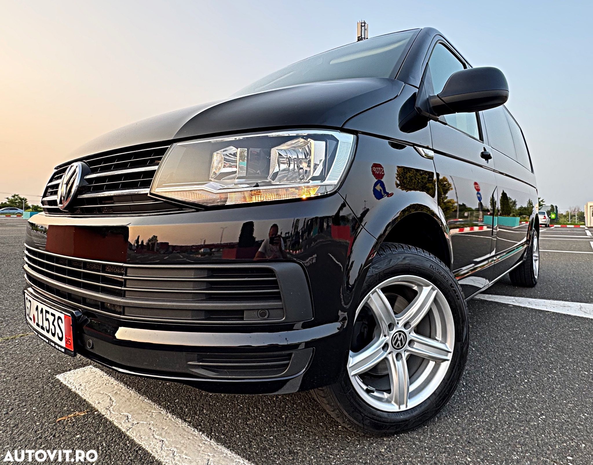 Volkswagen Caravelle T6 2.0 TDI KR Comfortline DSG - 5