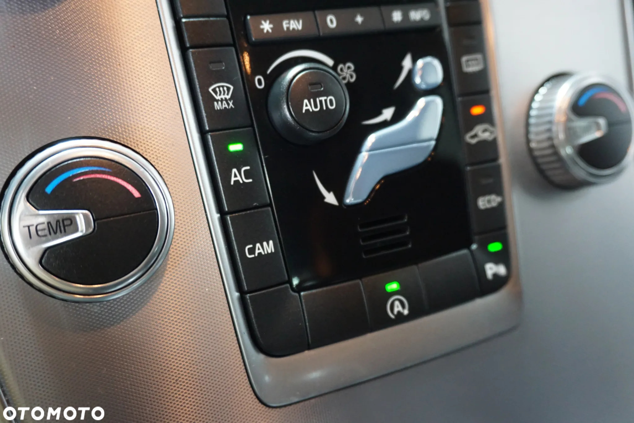 Volvo XC 60 - 36
