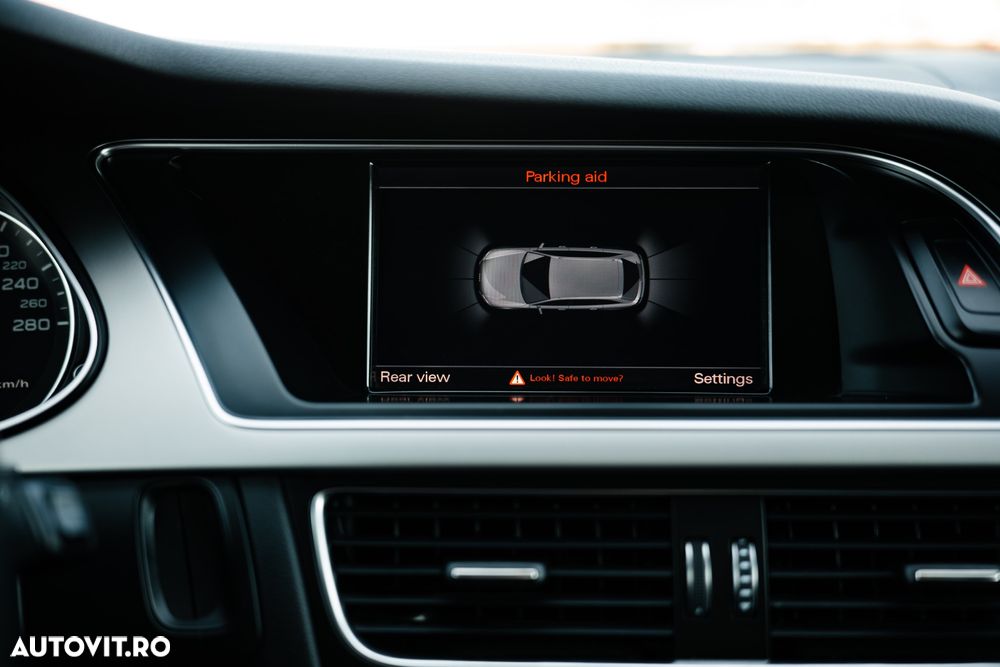 Audi A4 2.0 TDI DPF multitronic Ambiente - 35