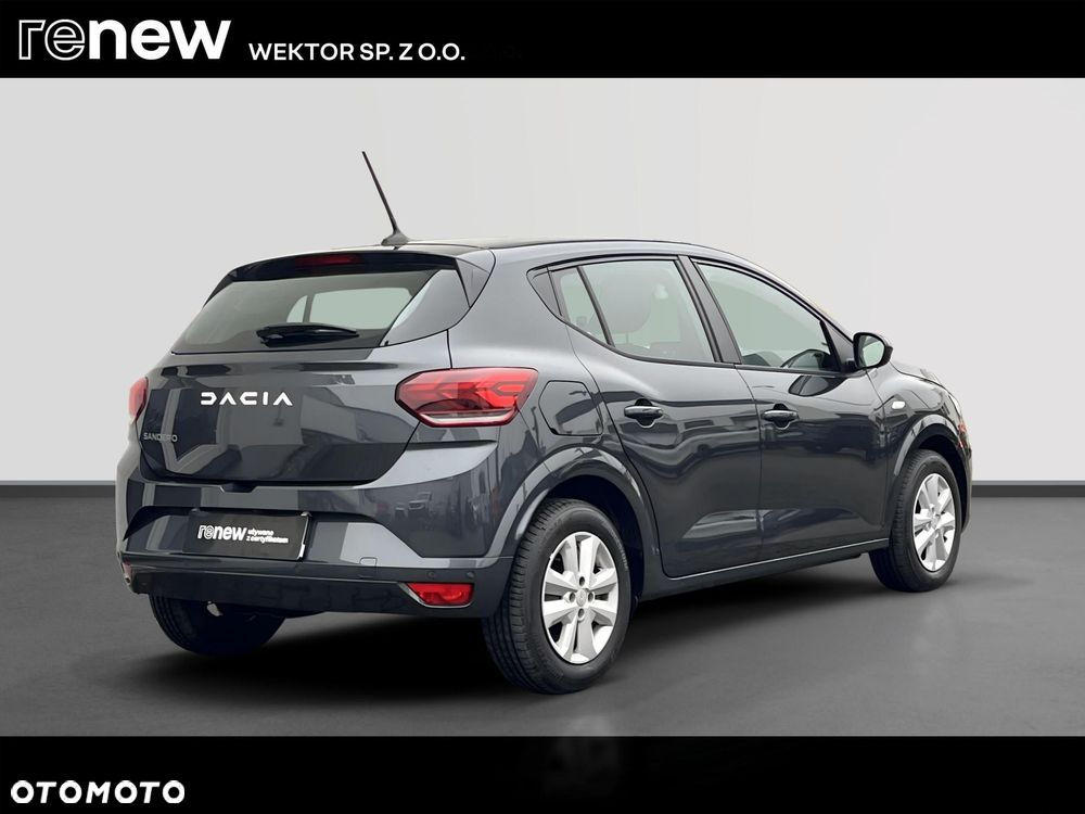 Dacia Sandero - 5