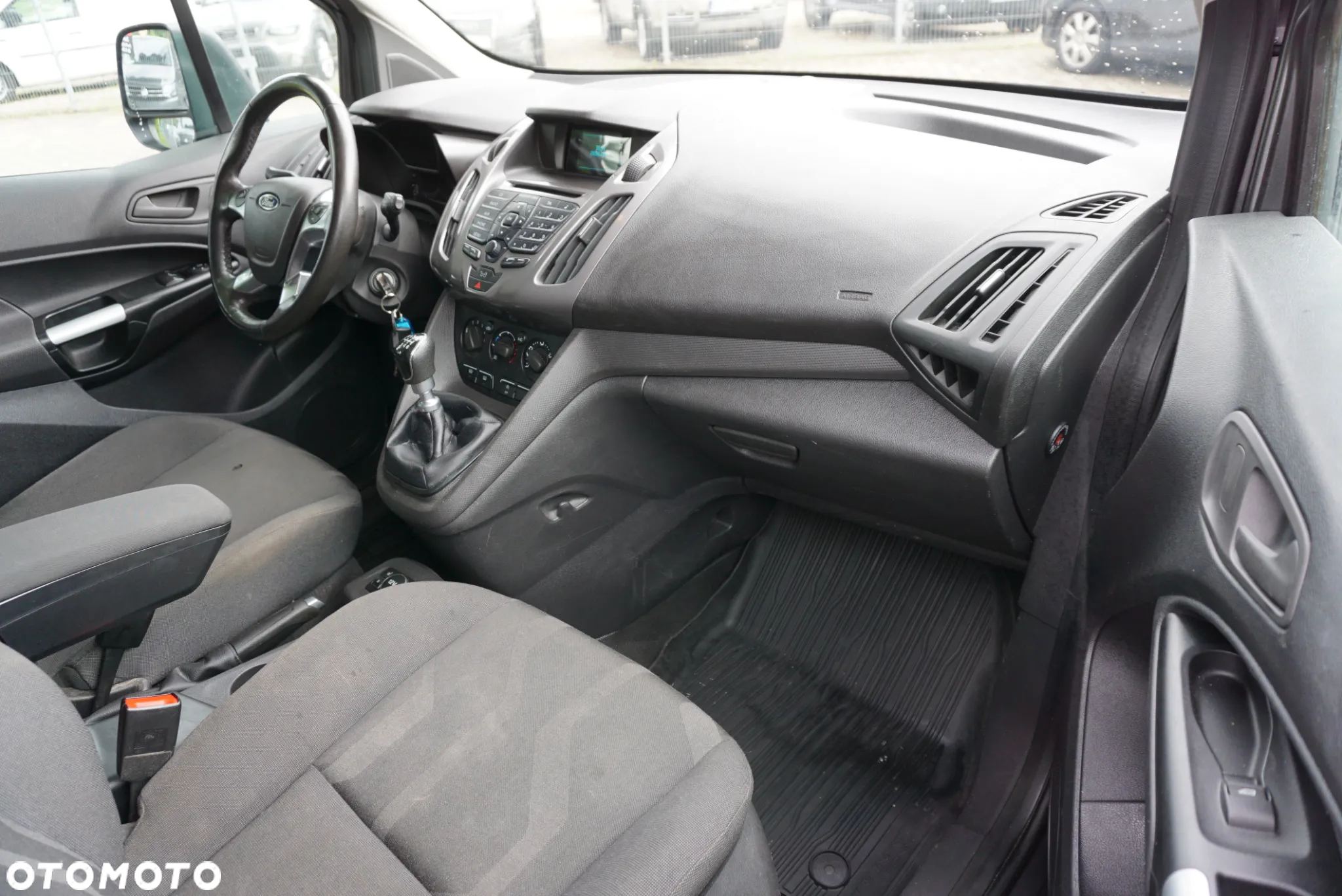 Ford TRANSIT CONNECT LONG - 12
