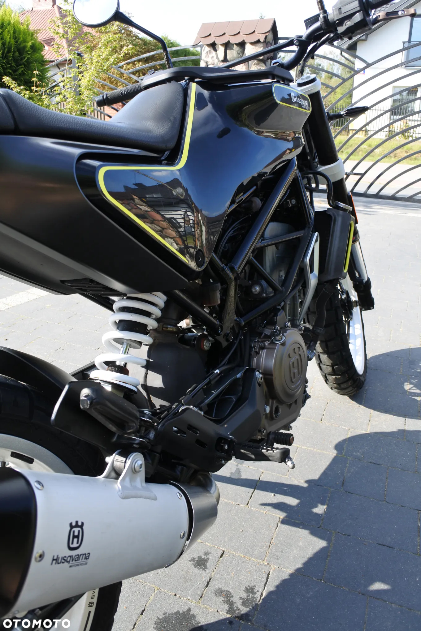 Husqvarna Svartpilen - 6