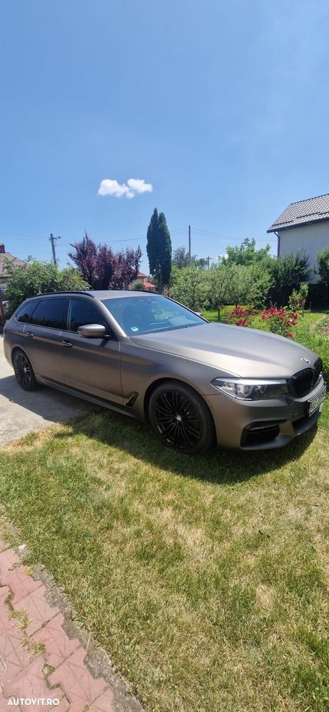 BMW Seria 5 530d xDrive Touring Aut. Sport Line - 1