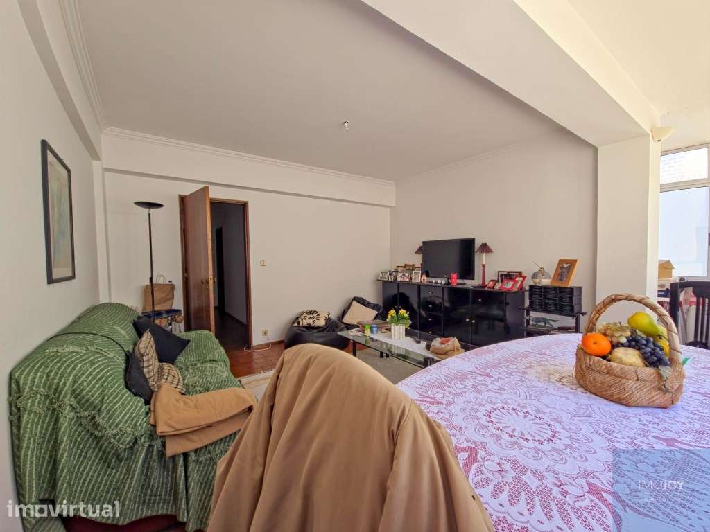 Apartamento T2+1 na Parede - Grande imagem: 3/28
