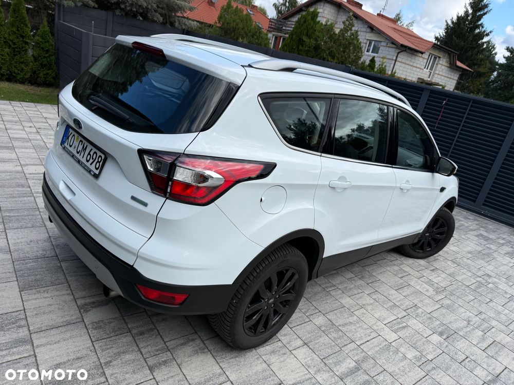 Ford Kuga 1.5 EcoBoost 2x4 Business Edition - 22