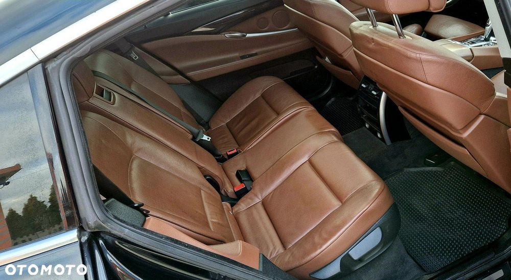 BMW 5GT 530d - 34