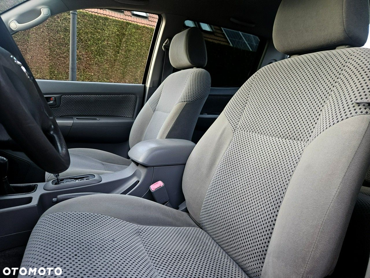 Toyota Hilux 4x4 Double Cab Autm Executive - 10