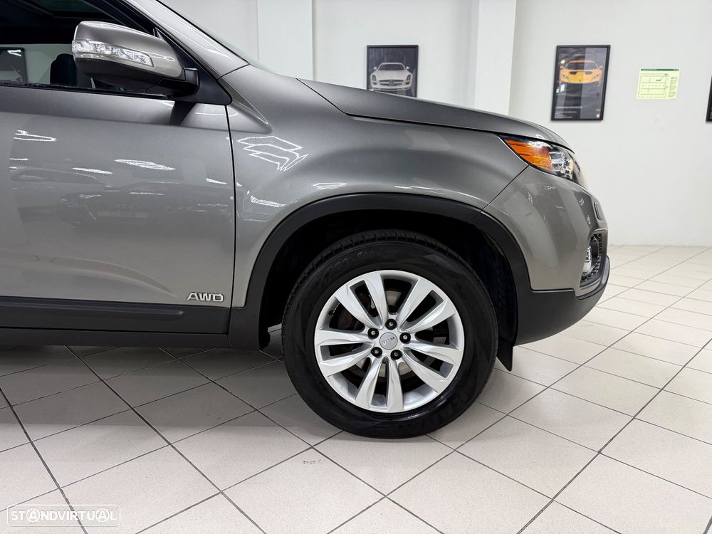 Kia Sorento 2.2 CRDi 4WD Aut. Executive - 4