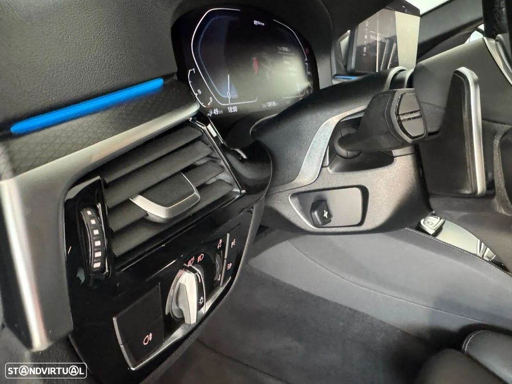 BMW 520 e Pack M - 18