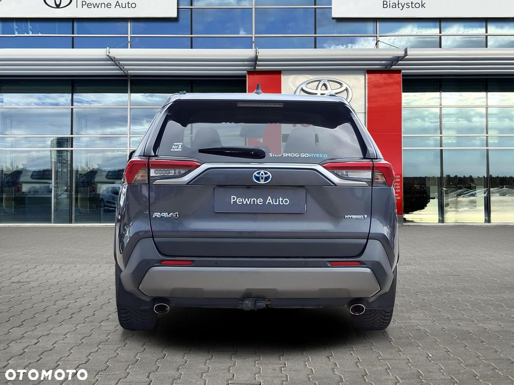 Toyota RAV4 - 4