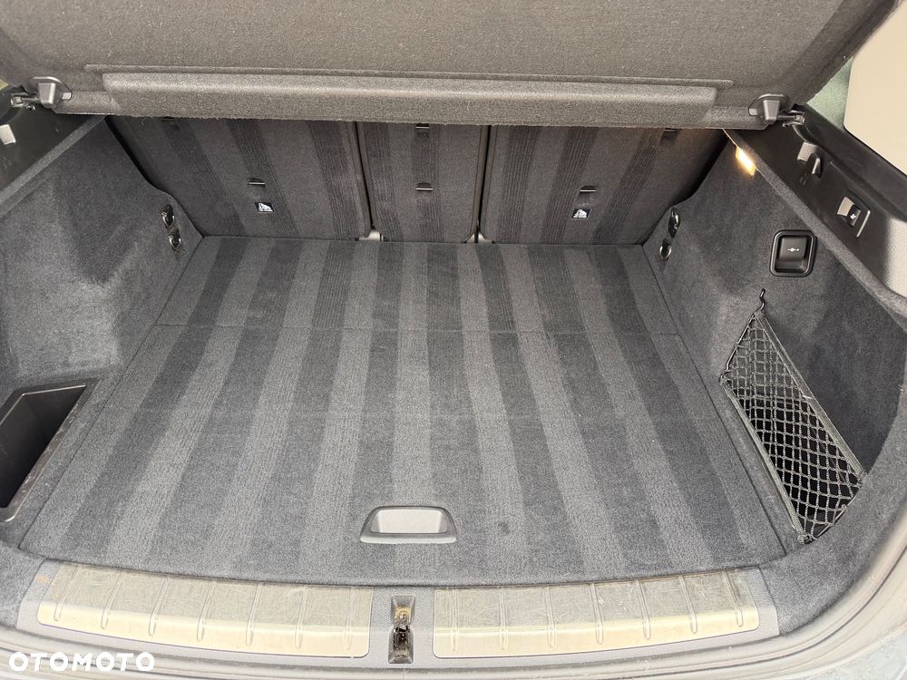 BMW X1 xDrive25d Advantage - 30