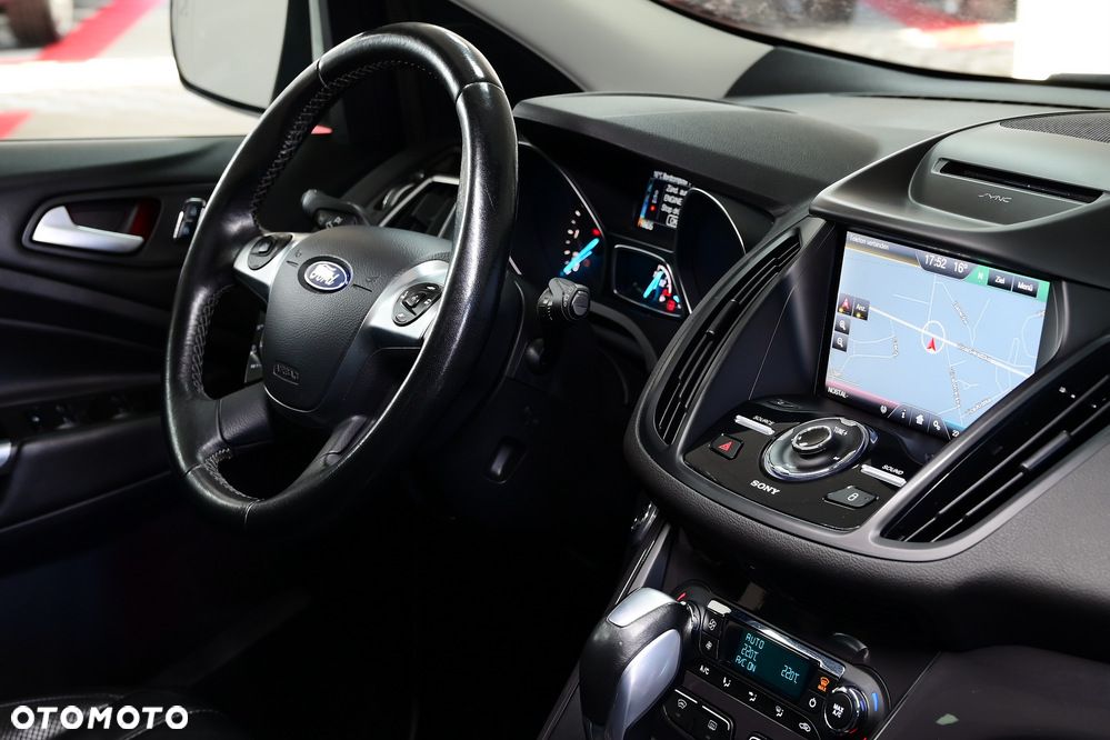 Ford Kuga 2.0 TDCi 4x4 Individual - 26