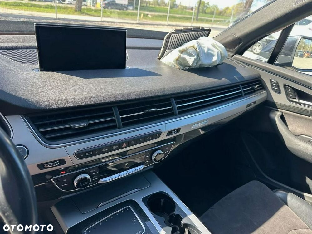 Audi Q7 - 14