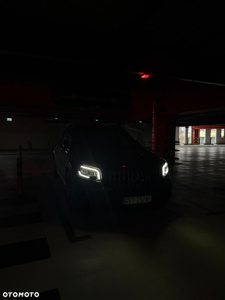Mercedes-Benz GLB AMG 35 4Matic AMG Speedshift DCT 8G - 39