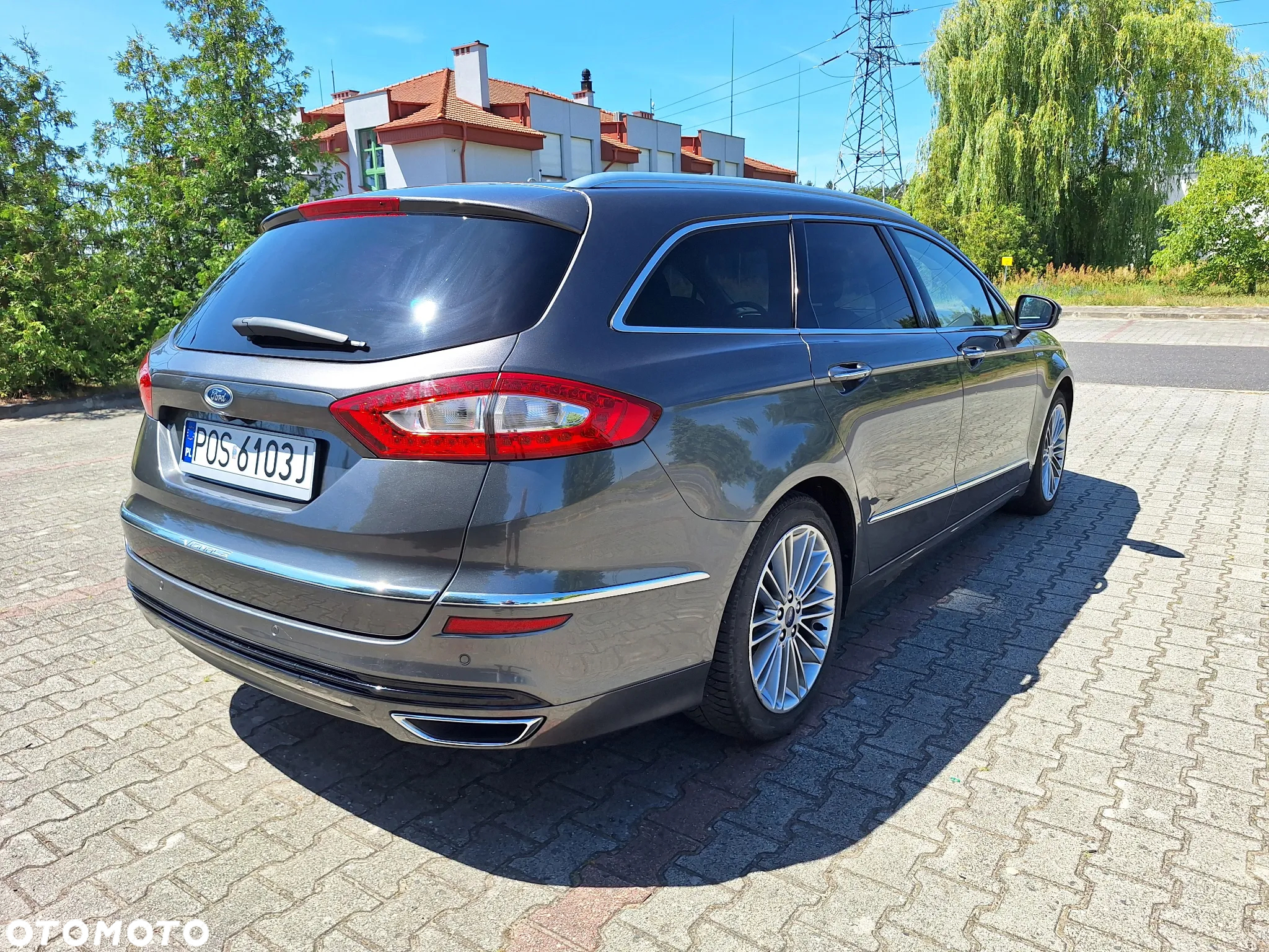 Ford Mondeo Turnier 2.0 TDCi PowerShift-Aut Allrad Vignale - 5