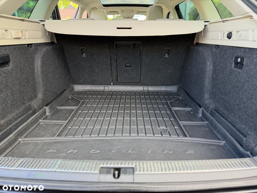 Skoda Superb 2.0 TDI Style - 32