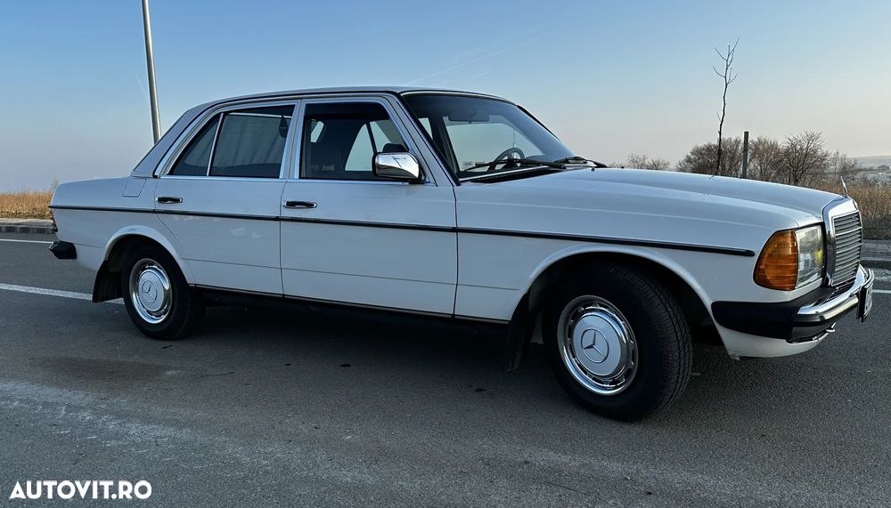 Mercedes-Benz W123 - 10