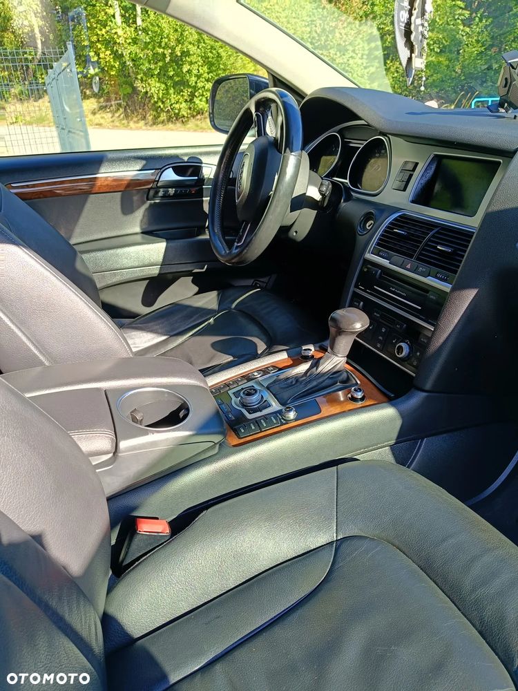 Audi Q7 - 8
