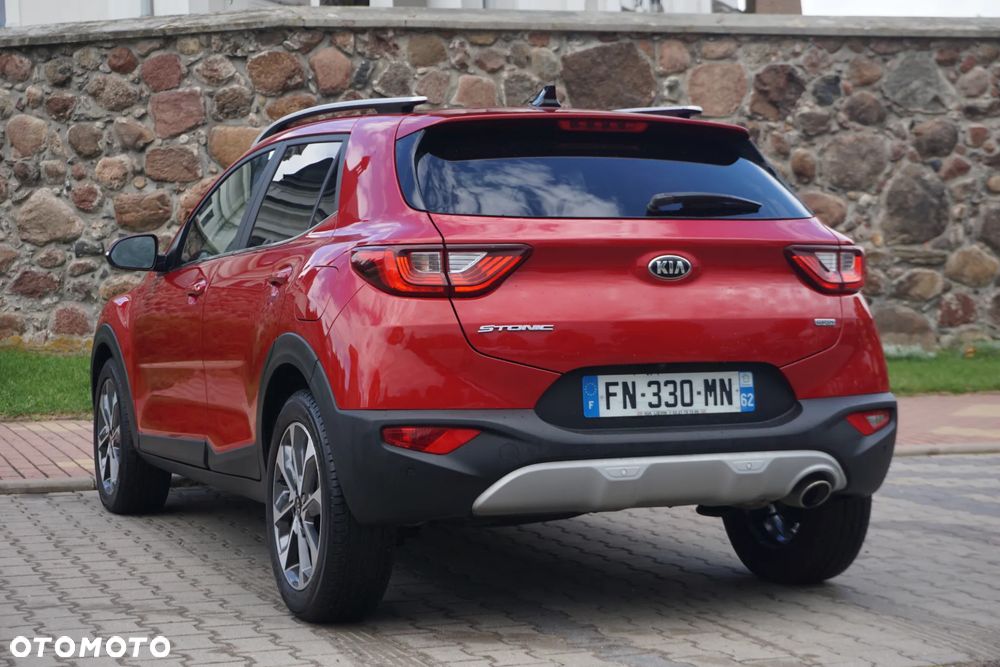 Kia Stonic 1.6 CRDi SCR L - 11