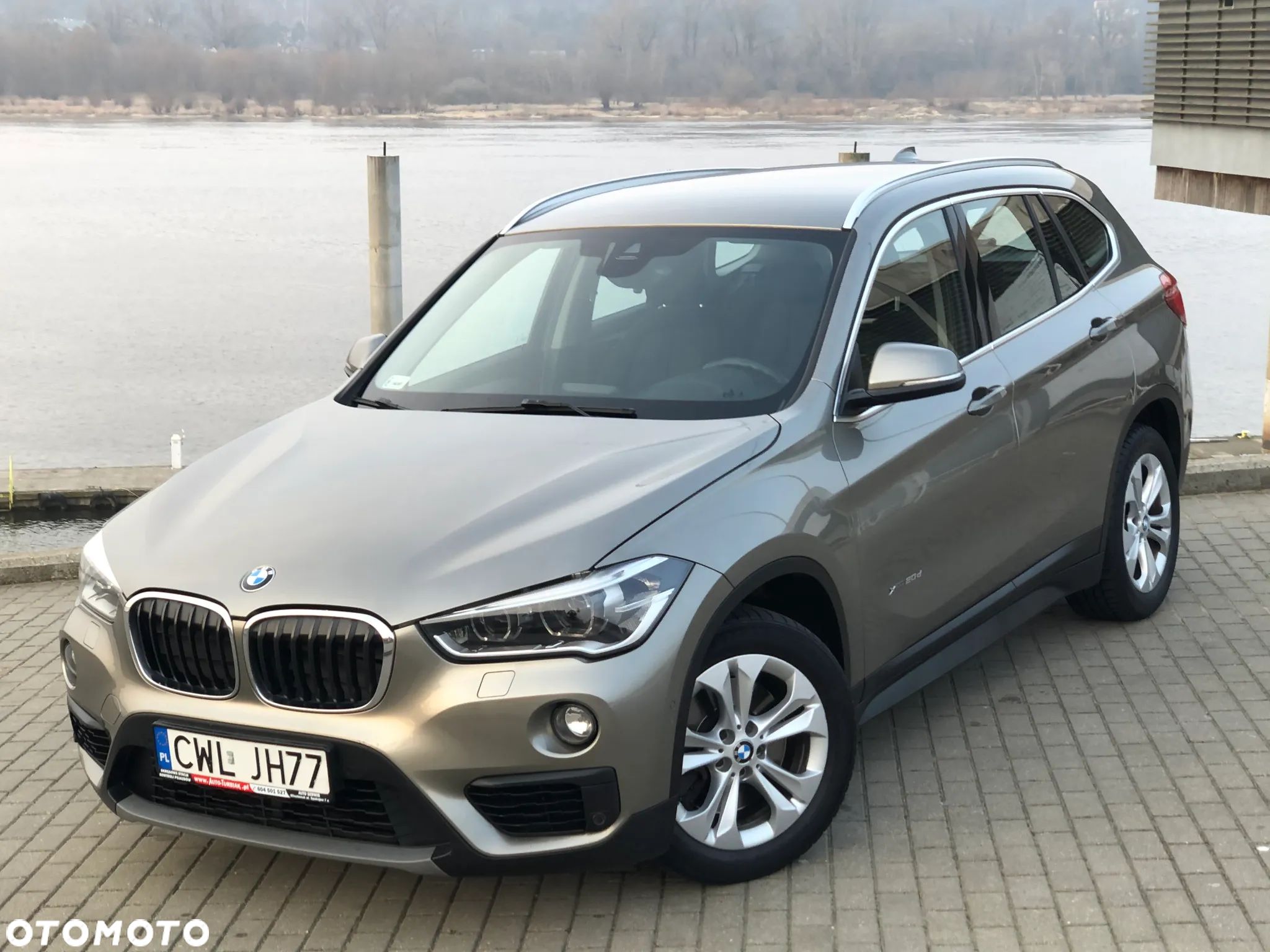 BMW X1 - 1
