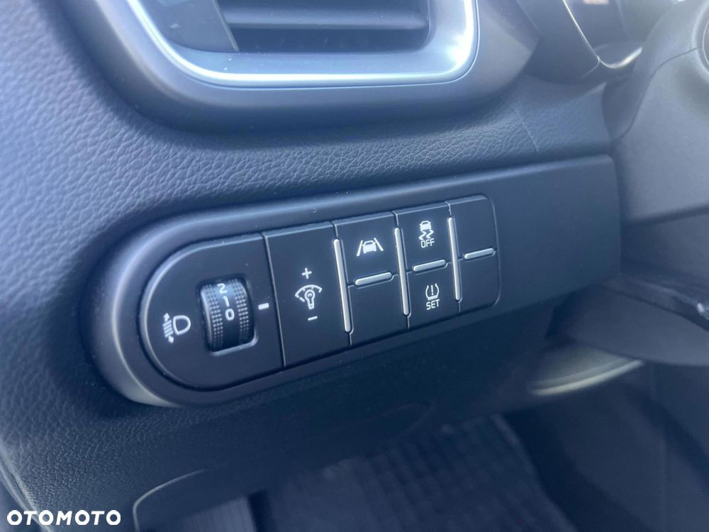 Kia XCeed 1.5 T-GDI M - 21
