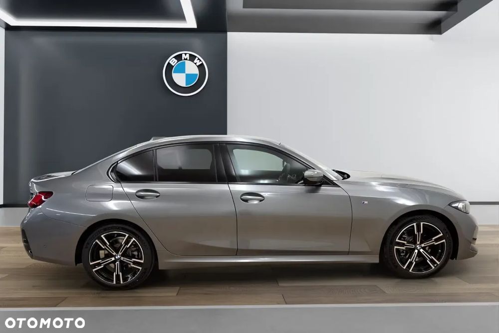 BMW Seria 3 318i M Sport - 3
