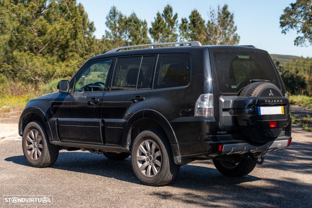 Mitsubishi Pajero 3.2 DI-D Instyle Navi AT - 3