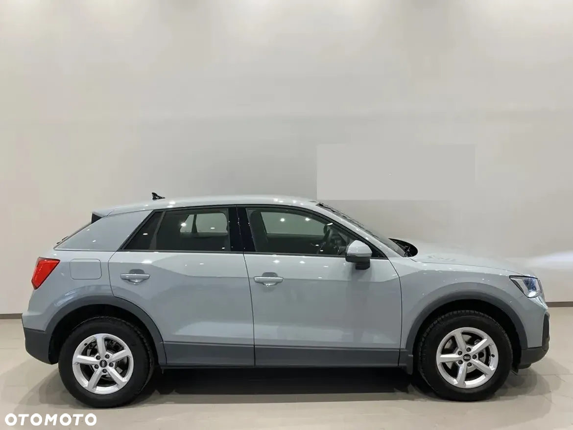 Audi Q2 35 TFSI Advanced - 2
