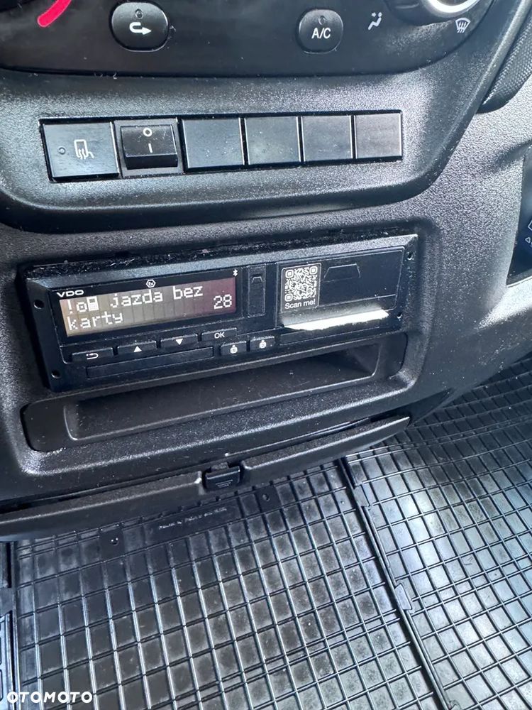 Iveco 35S18 - 13
