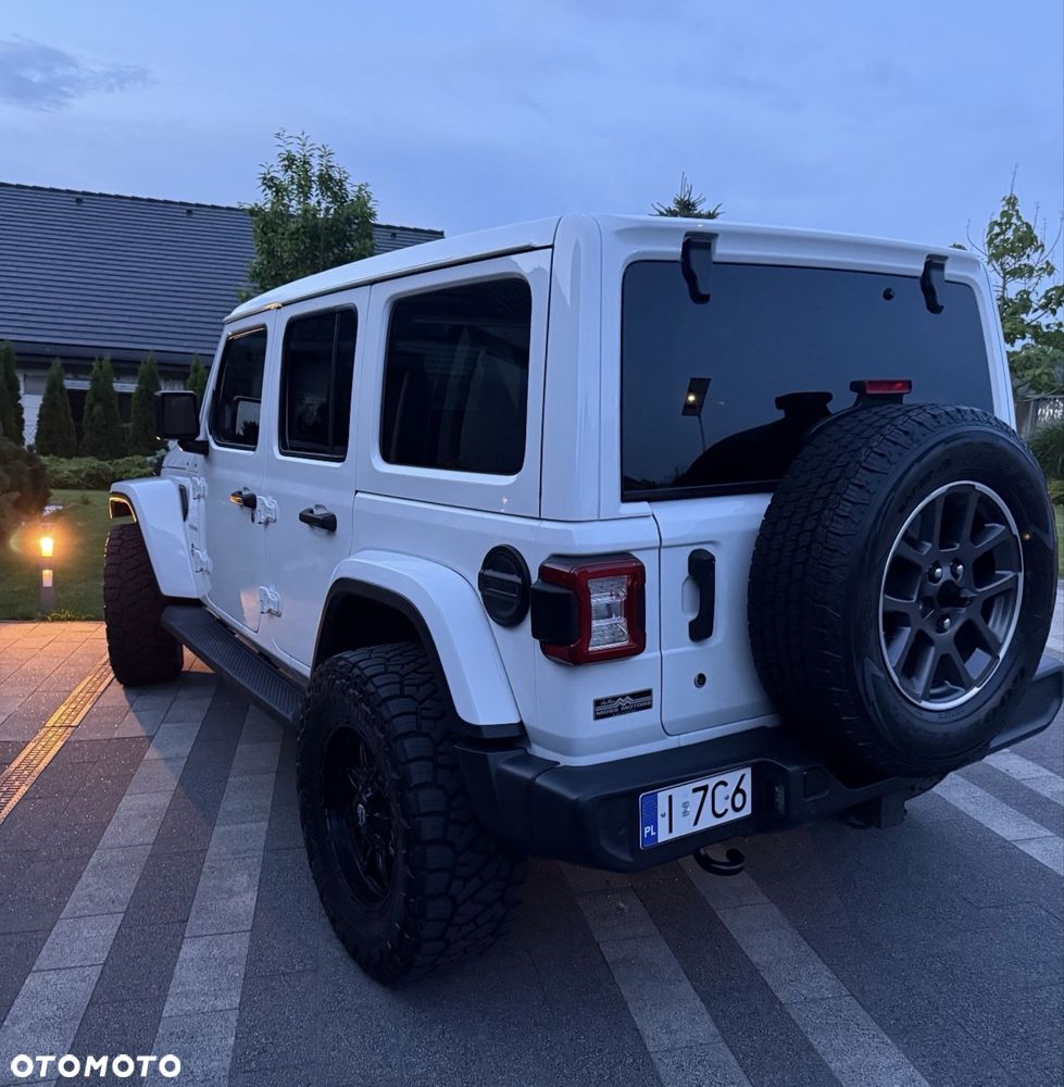 Jeep Wrangler - 4
