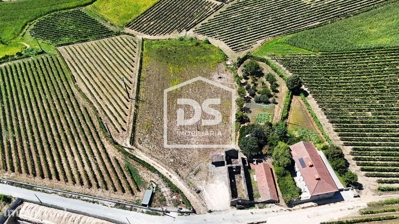 Quintinha T2 Venda em Airães,Felgueiras - Grande imagem: 2/21