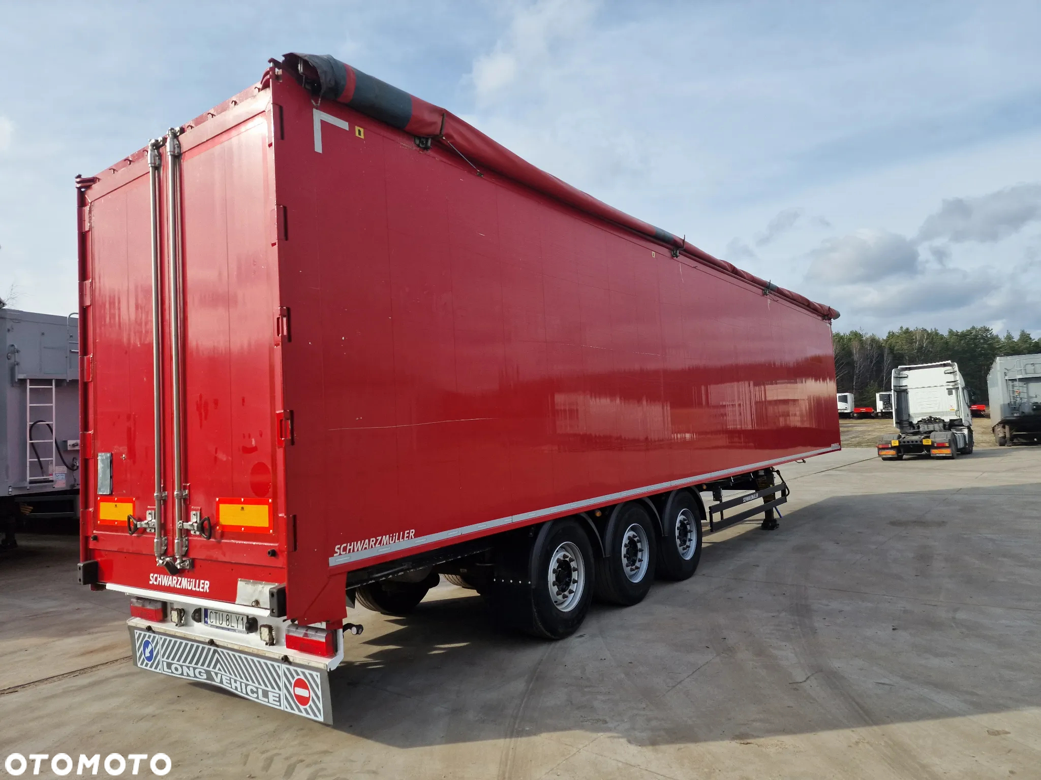Schwarzmuller Ruchoma podłoga 92m3 Podłoga 8 mm 2019 rok - 2
