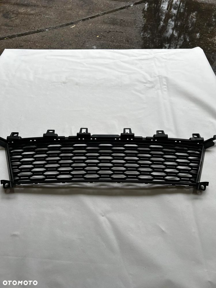 BMW G20/G21 Kratka Zderzaka Przedniego Atrapa Wlotu Powietrza 51118069367 - 1