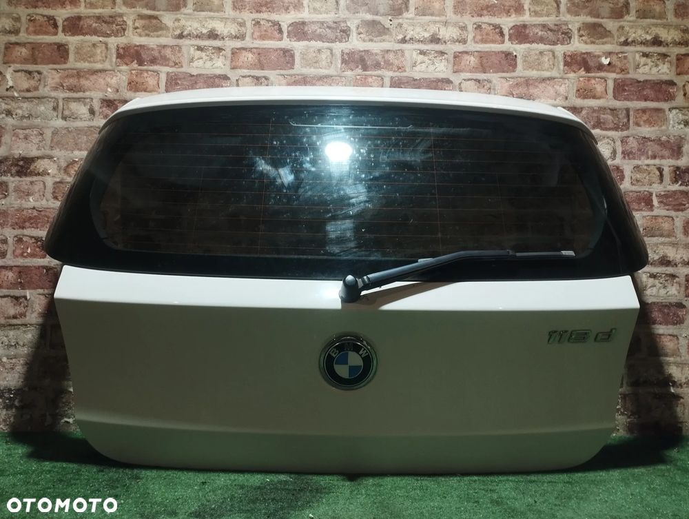 KLAPA BAGAŻNIKA BMW 1 E81 LCI 2007/2011 ROK KOD LAKIERU: 300 - 4