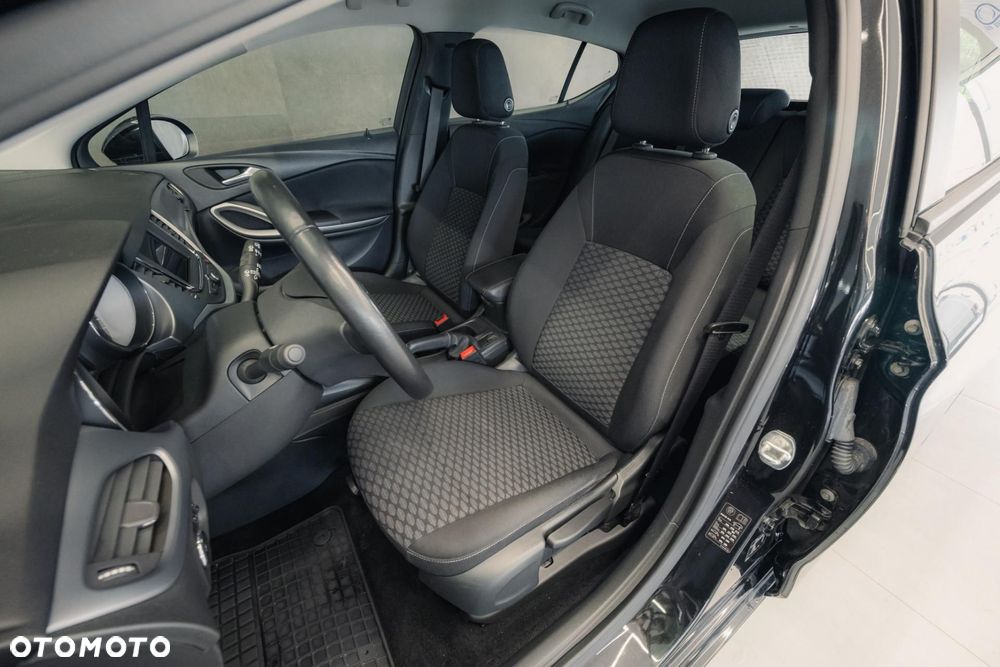 Opel Astra - 13
