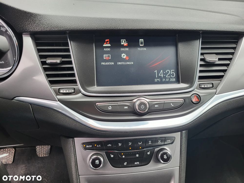 Opel Astra 1.4 Turbo Innovation - 15