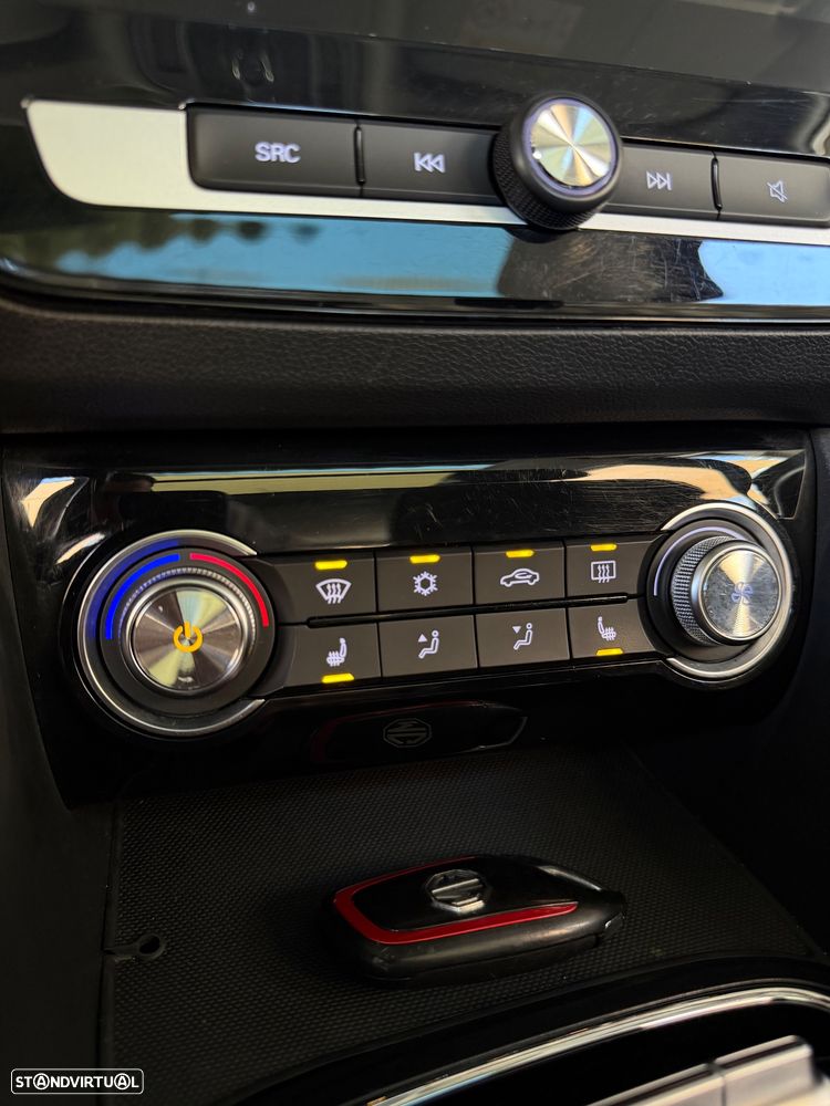 MG ZS Luxury - 27