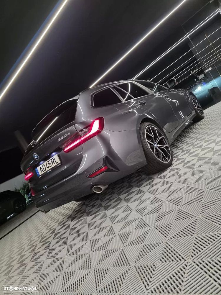 BMW 320 e Line Sport Auto — fotografia 12