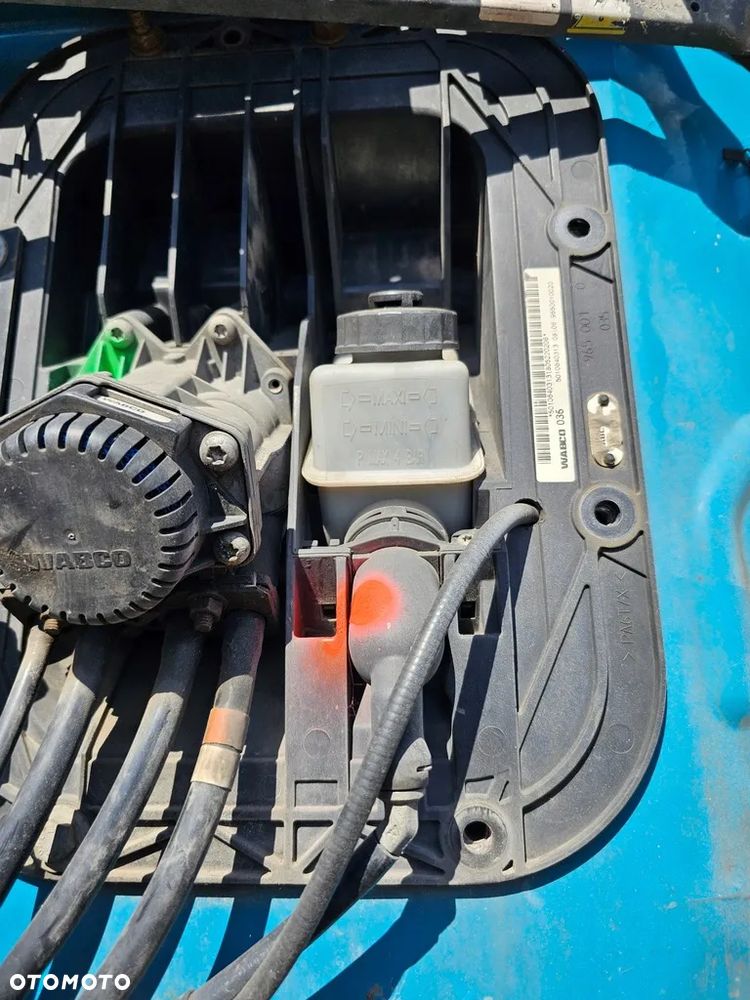 POMPKA POMPA ZBIORNICZEK SPRZĘGŁA RENAULT MIDLUM DCI 00-06 rok