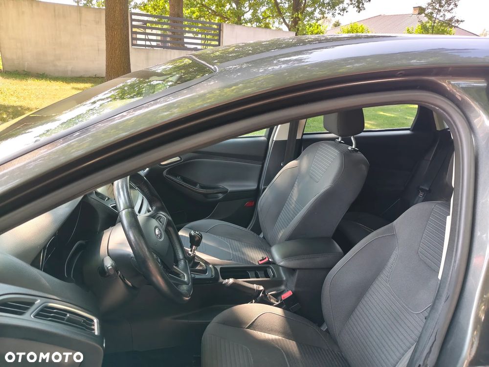 Ford Focus 1.5 EcoBoost Active Business - 6