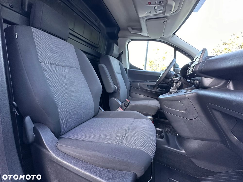 Toyota Proace City - 12