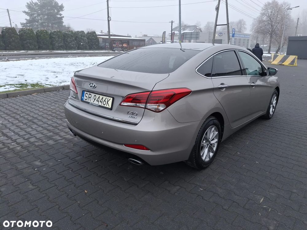 Hyundai i40 1.7 CRDi Comfort - 1