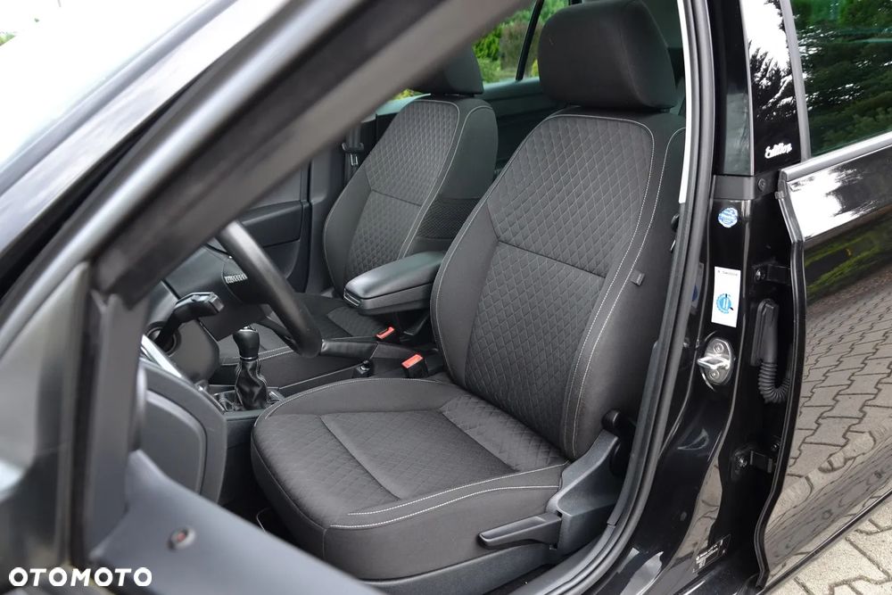Skoda RAPID 1.6 TDI DPF Edition - 12