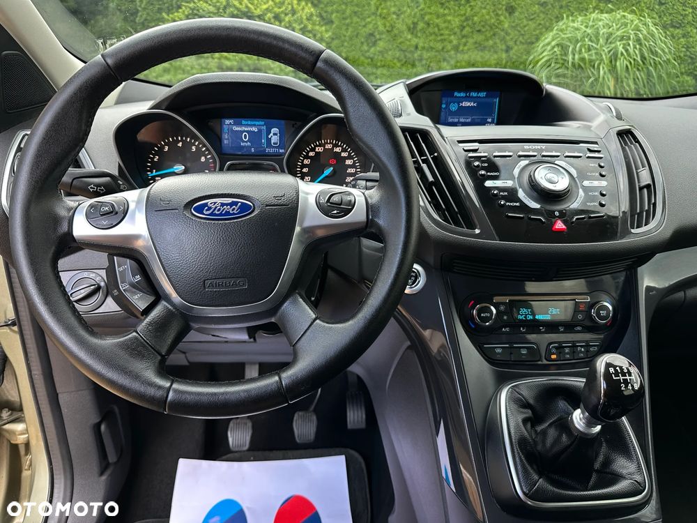 Ford Kuga 1.6 EcoBoost FWD Titanium ASS - 24
