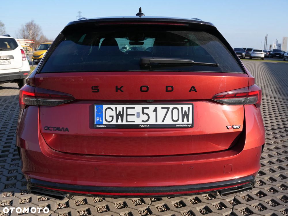 Skoda Octavia 2.0 TSI RS DSG - 10